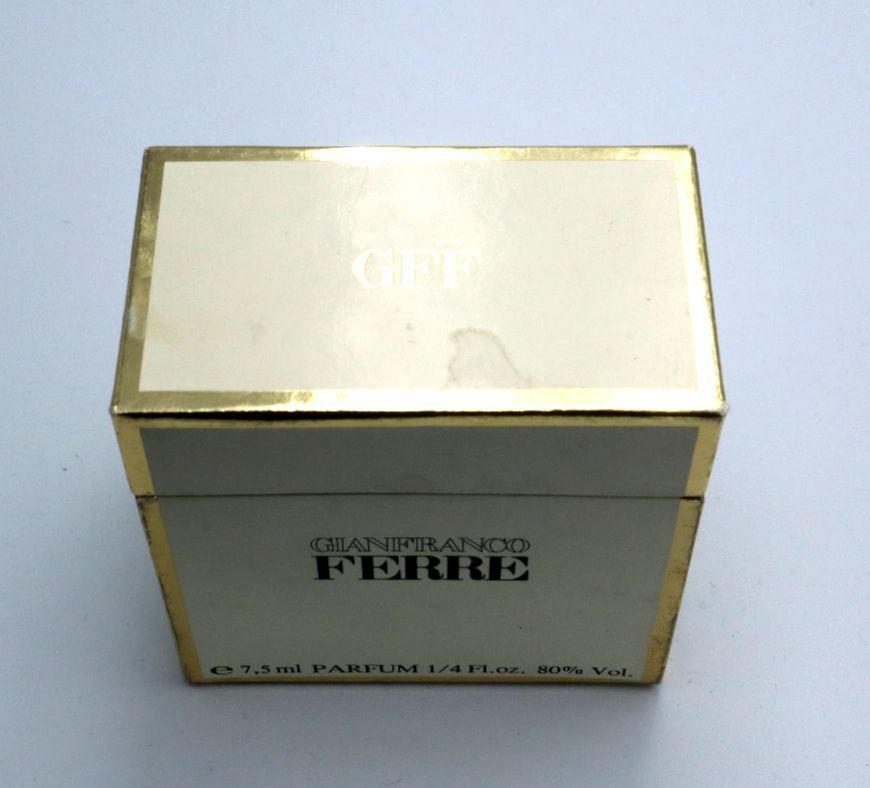 Gianfranco FERRE Woman - Parfum Extrait 7,5 ml (Vintage)