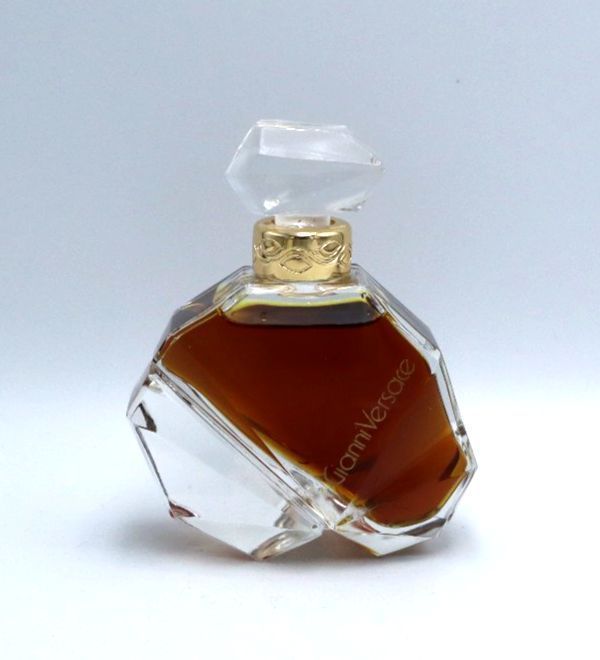 Gianni Versace Woman - Parfum Extrait 15 ml (Vintage)