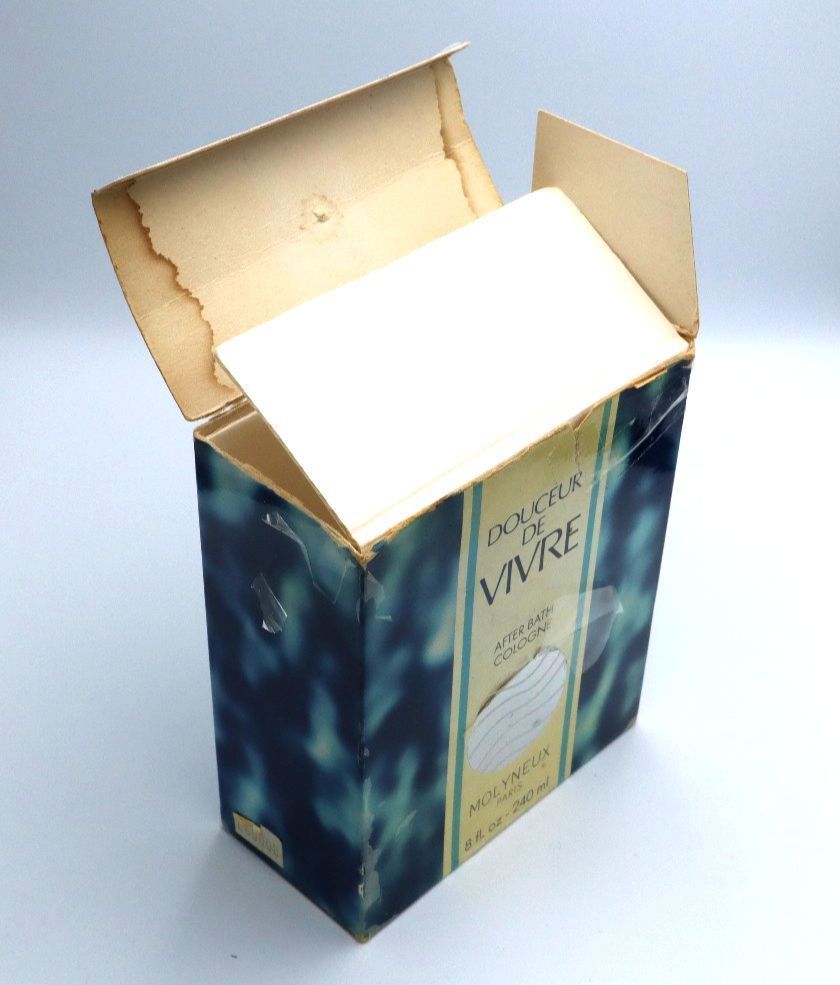 Molyneux Douceur DE VIVRE - After Bath Cologne 240 ml (Vintage)